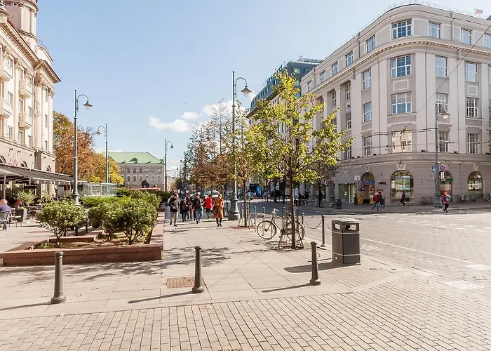 Апартаменти In Gedimino Av By Urban Rent *