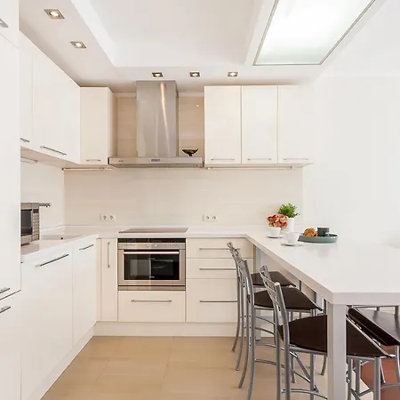 In Gedimino Av By Urban Rent